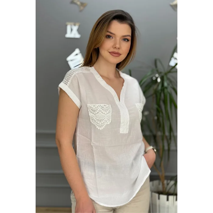 Kadın Beyaz Omzu Ve Cebi Güpürlü Keten Kumaş Kısa Kol Buluz Gömlek