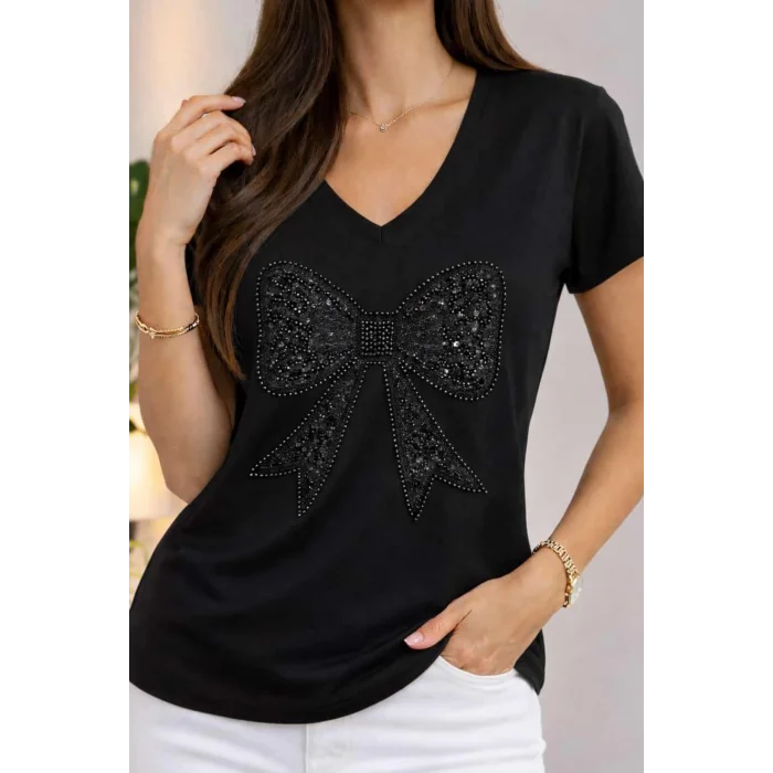 Kadın SİYAH V Yaka Önü Fiyonk İşlemeli % 100 Pamuk Penye Kumaş Kısa Kol Bluz