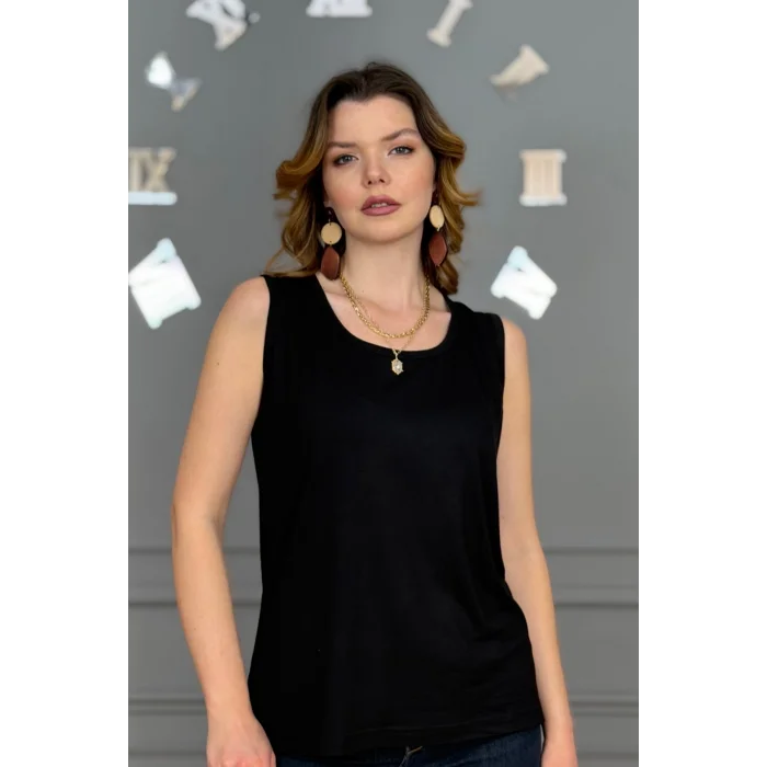 Kadın SİYAH U Yaka Kalın Askılı Likralı Pamuk Viskon Penye Bluz.