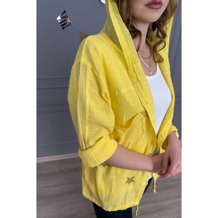 Kadın SARI Organik Yıkamalı Keten Kumaş Arkası Pamuk Penye Kapüşonlu File Ve Yıldız Pul Nakışlı Gömlek Ceket
