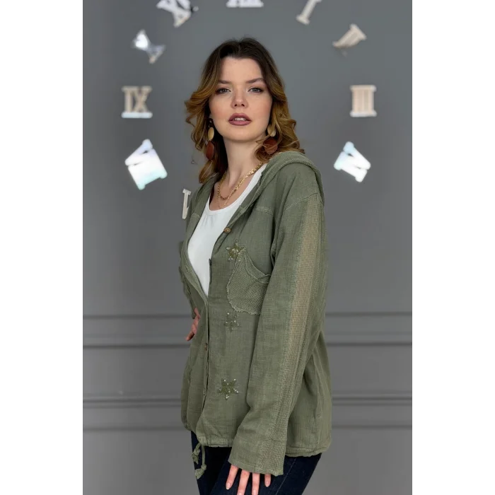 Kadın TAŞ RENGİ Organik Yıkamalı Keten Kumaş Arkası Pamuk Penye Kapüşonlu File Ve Yıldız Pul Nakışlı Gömlek Ceket