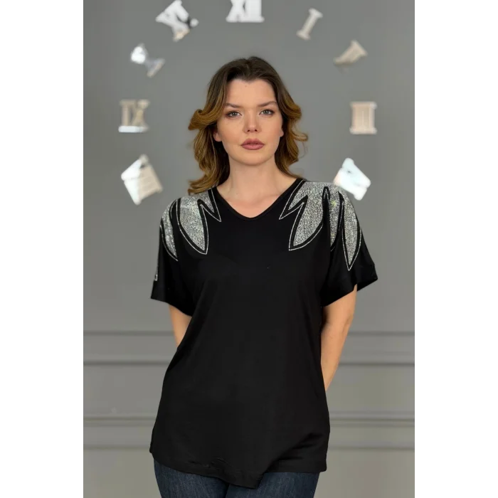Kadın Siyah Büyük Beden V Yaka Omuzlar Yaprak Kristal Taş İşlemeli Likralı Kısa Kol Buluz