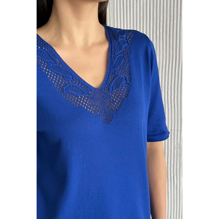 Kadın Mavi V Yaka Yakası Ve Sırtı Detaylı Soğuk İpilik Merserize Likralı Buluz