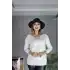 Kadın Beyaz V Yaka Omzu Kristal İnci Ve Taş İşlemeli Likralı Tiriko Kazak Bluz