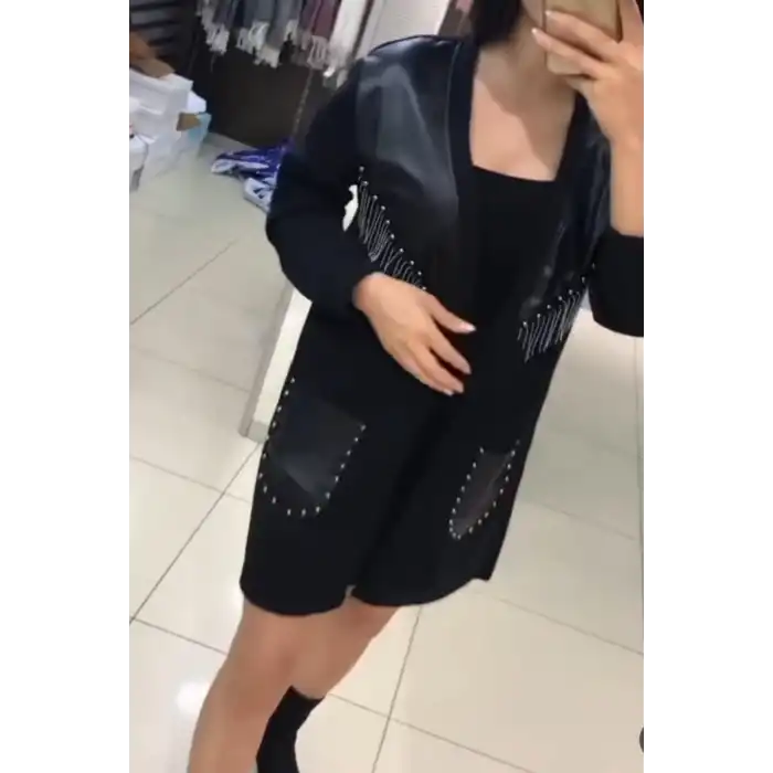 Kadın Siyah Zincir Saçaklı Ve Suni Deri Detaylı Ceket