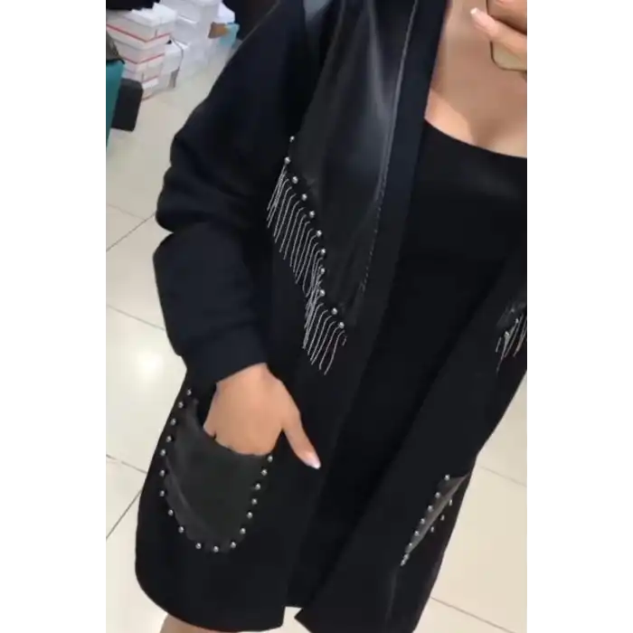 Kadın Siyah Zincir Saçaklı Ve Suni Deri Detaylı Ceket