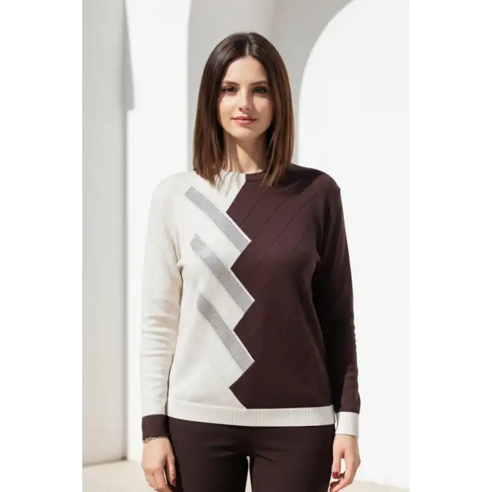 Kadın Kahve Bisiklet Yaka Önü Verev Taşlı Kaşmir Tiriko Kazak