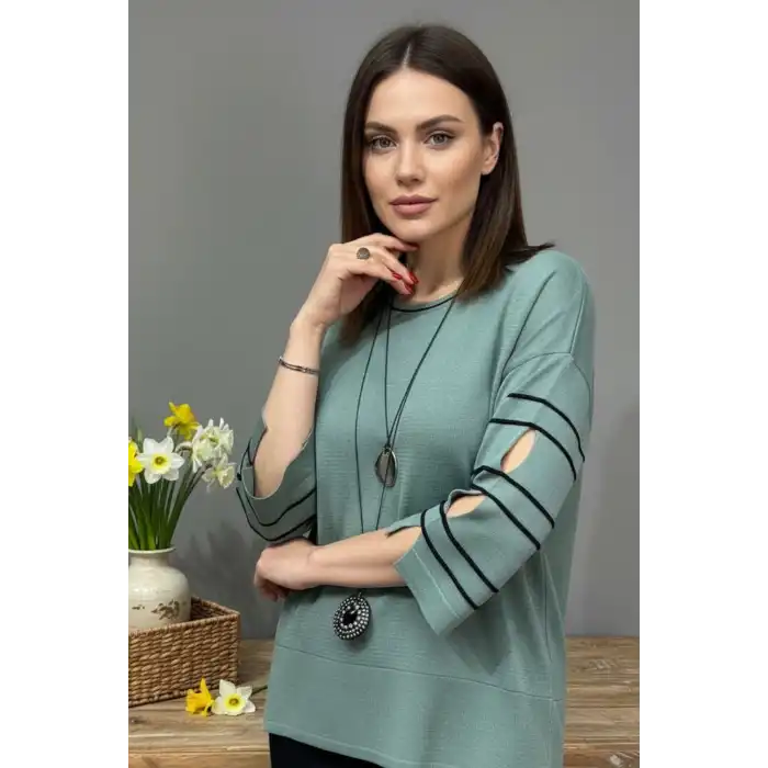 Kadın ÇAĞLA YEŞİL Bisiklet Yaka Kol Ve Eteği Yırtmaçlı Likralı Yumuşak Dokulu Simli İnce Merserize Triko