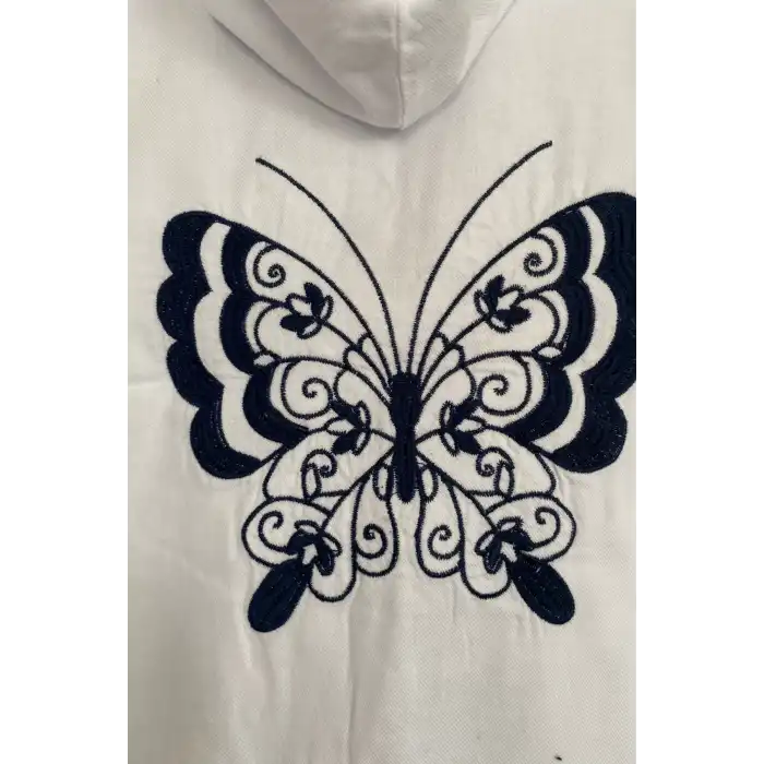 Kadın Beyaz Büyük Beden Sırtı Kelebek Nakışlı Kol Katlamalı Pamuk Keten Kumaş Gömlek Ceket