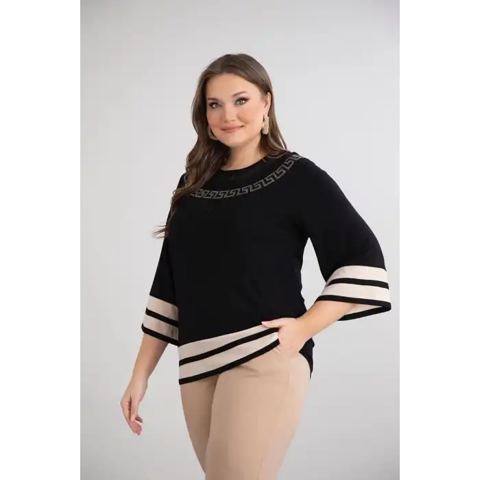 Kadın Büyük Beden Bisiklet Yaka Eteği Kol Ucu Ve Yakası Detaylı Likralı Pamuk Viskon Penye Bluz