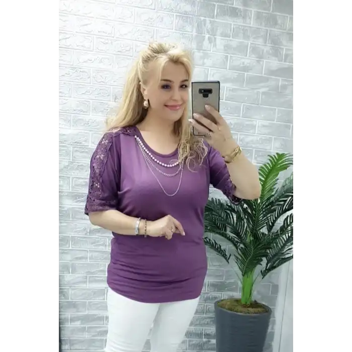 Kadın Büyük Beden Mor Omuzlar Güpürlü Çıkabilen İnci Kolyeli Likralı Buluz