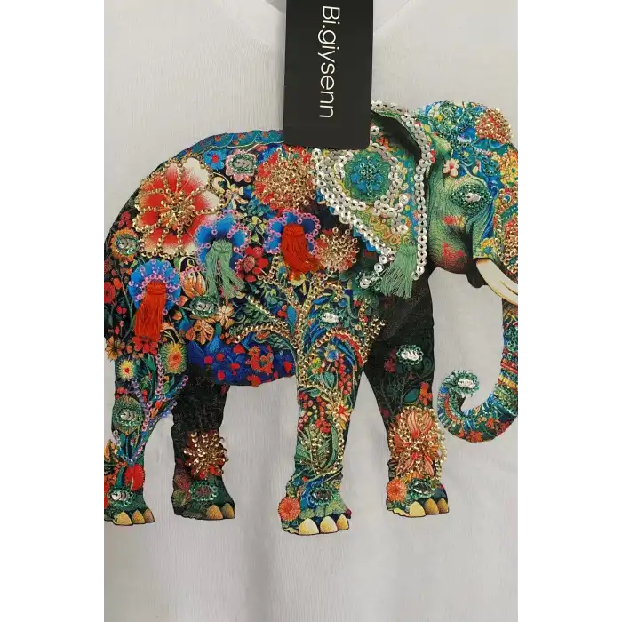 Kadın Büyük Beden Beyaz V Yaka Önü Fil Nakışlı Pul İşlemeli %100 PAMUK PENYE Penye Buluz