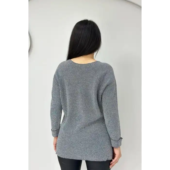 Kadın Gri Bisiklet Yaka SİMLİ İnce Tiriko Duble Kol Manşetli Bluz