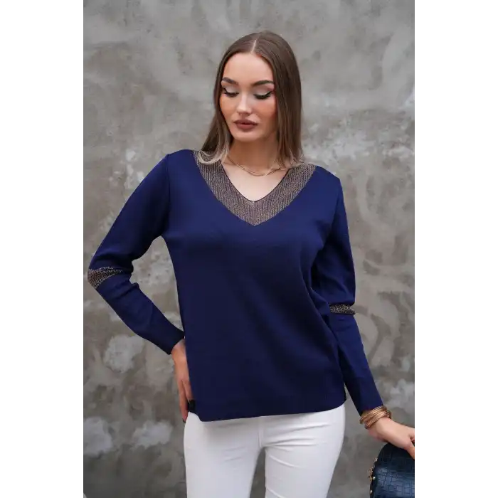 Kadın Lacivert V Yaka Yakası Simli Likralı Rahat Kalıp İnce Triko Buluz