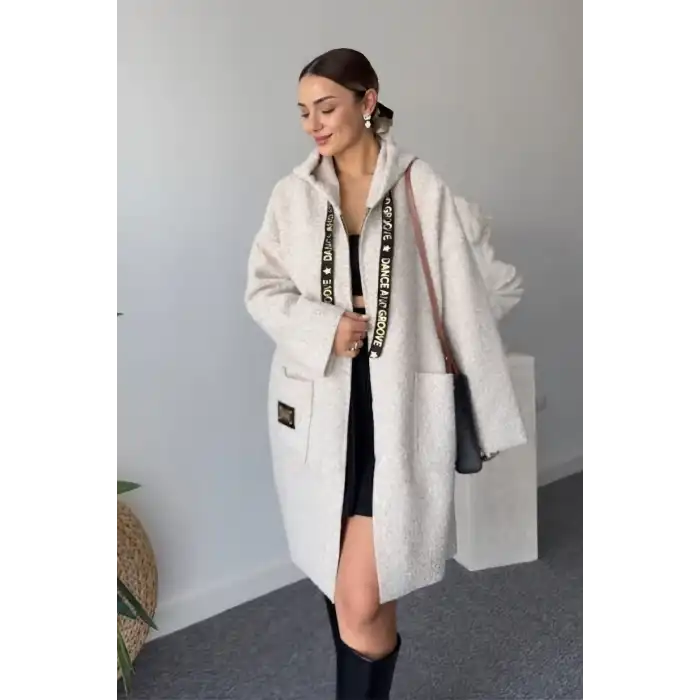 Kadın Kapüsonlu EKRU Cepli Kıvırcık Buklet Kumaş ASTARSIZ Mevsimlik Mont