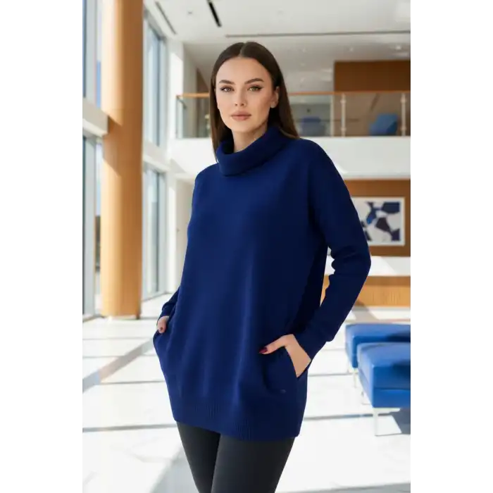 Kadın Lacivert Degaje Yaka Yandan Cepli Likralı İnce Triko Bluz