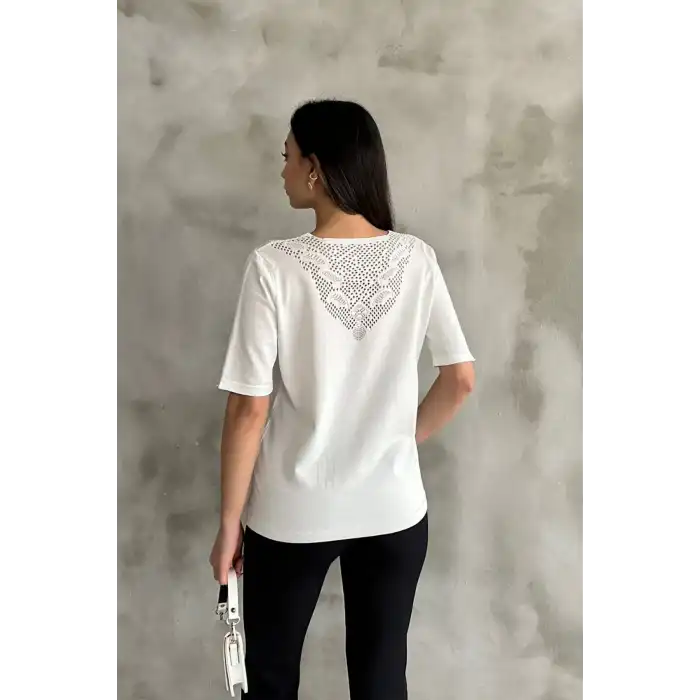 Kadın Beyaz V Yaka Yakası Ve Sırtı Detaylı Soğuk İpilik Merserize Likralı Buluz