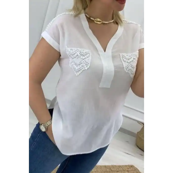 Kadın Beyaz Omzu Ve Cebi Güpürlü Keten Kumaş Kısa Kol Buluz Gömlek