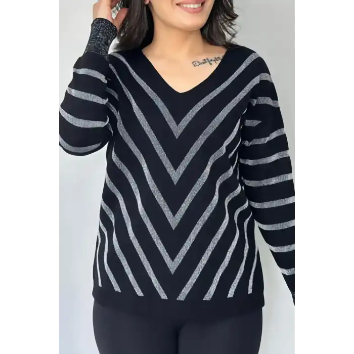 Kadın Siyah-Gıri V Yaka Simli Verev Çizgili Likralı Tiriko Bluz
