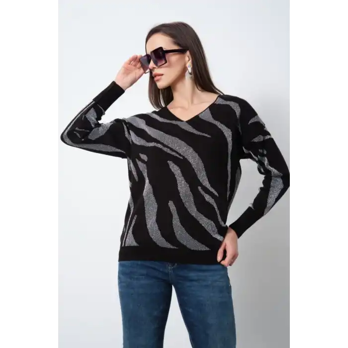 Kadın Siyah V Yaka Zebra Desen Yeni Sezon Komfort Model Likralı Tiriko