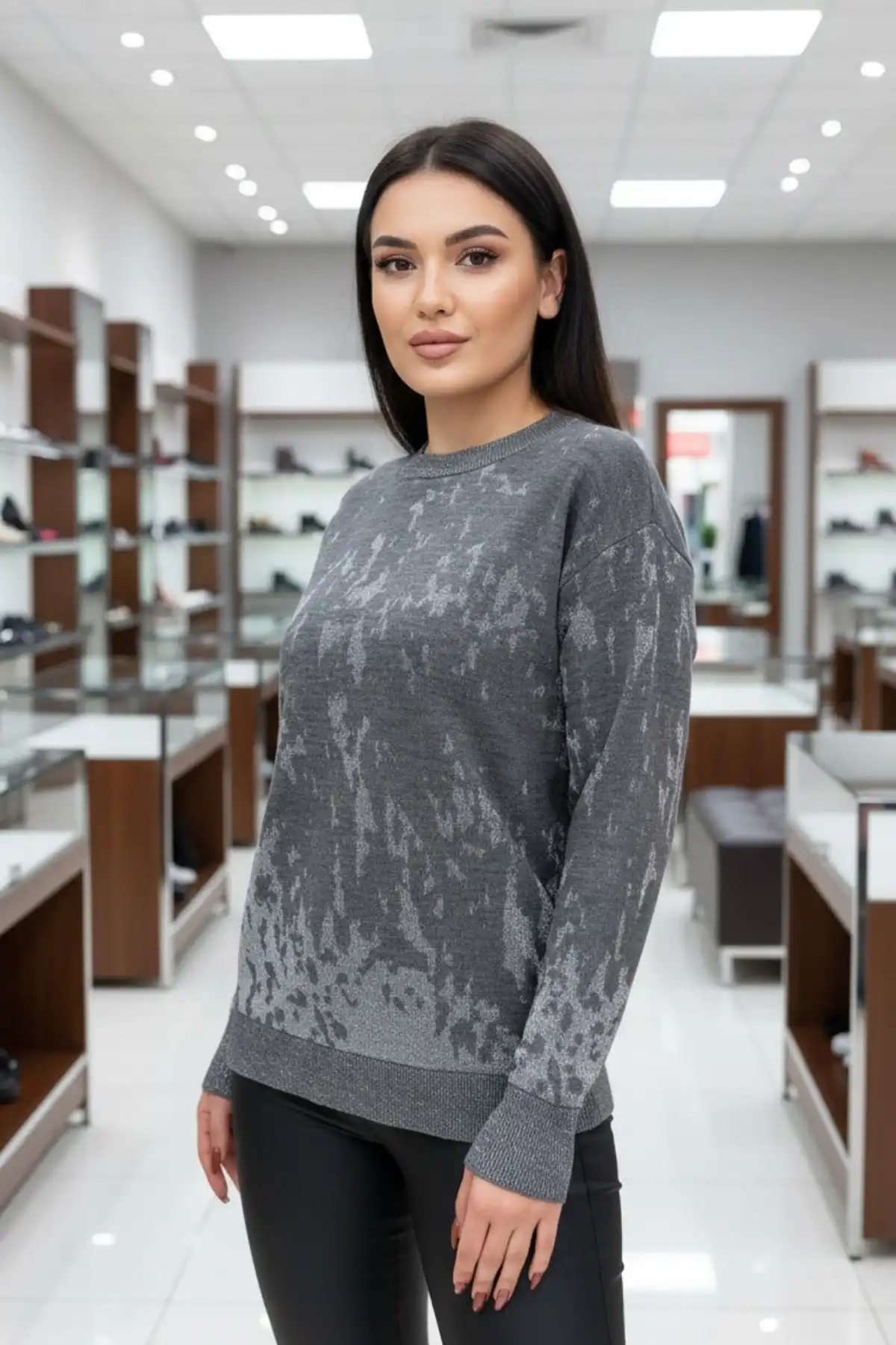 Kadın Koyu Gri Sim Detaylı Bisiklet Yaka Batik Desen Yeni Sezon Likralı Esnek Tiriko Kazak