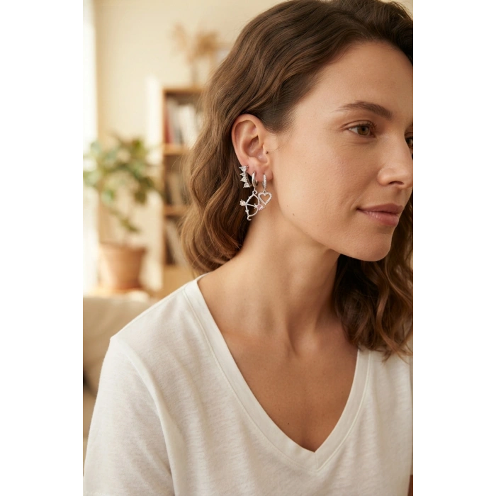 3 lü Set Küpe Gümüş Renk Eros Yay Detaylı