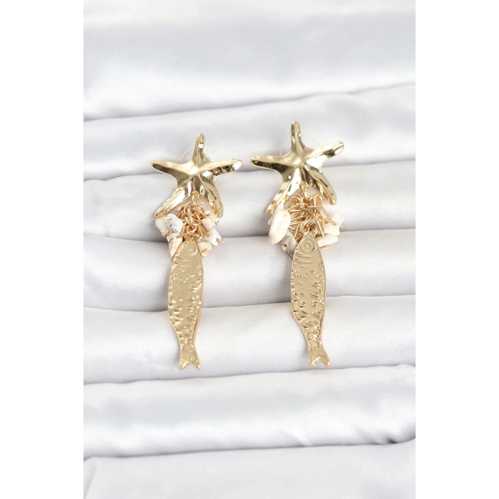 Deniz Yıldızı ve Balık Detaylı Krem Taşlı Gold Renk Kadın Küpe