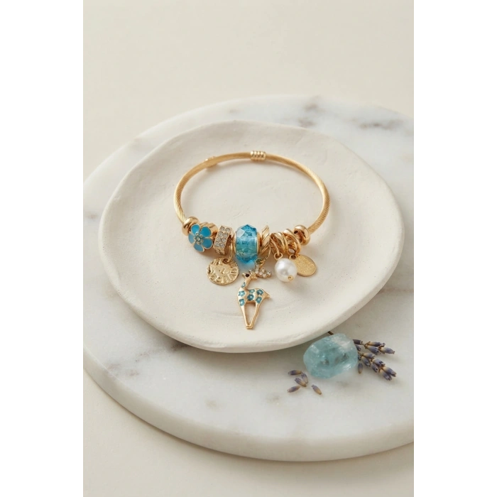 Geyik Model Gold Renk Mavi Charmlı Bileklik