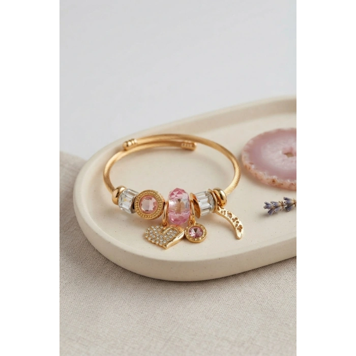 Kalp Model Gold Renk Pembe Charmlı Bileklik