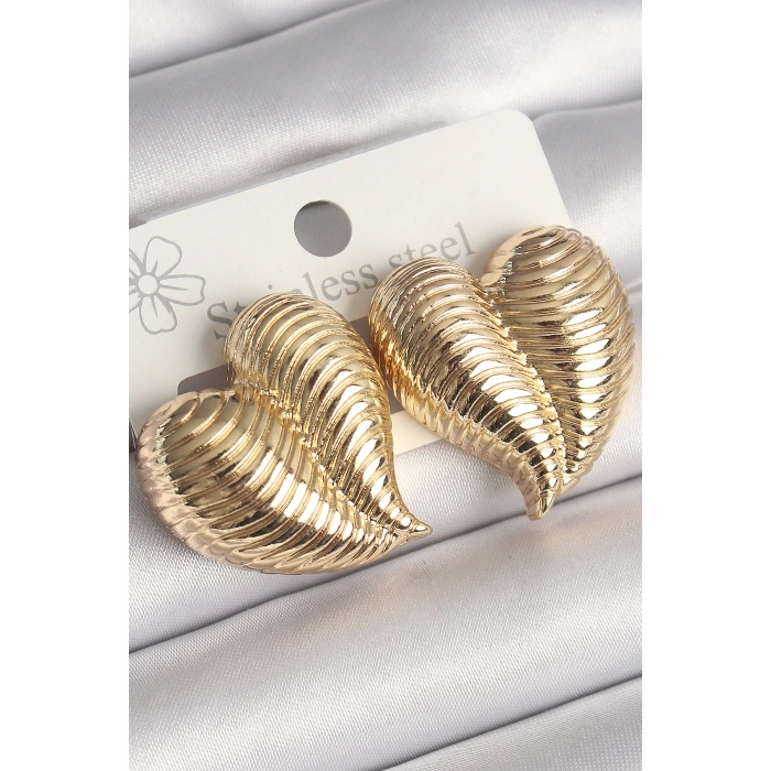Pirinç Gold Renk İşlemeli Bomba Kalp Model Kadın Küpe