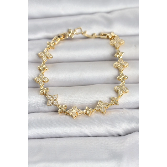 Pirinç Zirkon Taşlı Yonca Model Gold Renk Kadın Bileklik