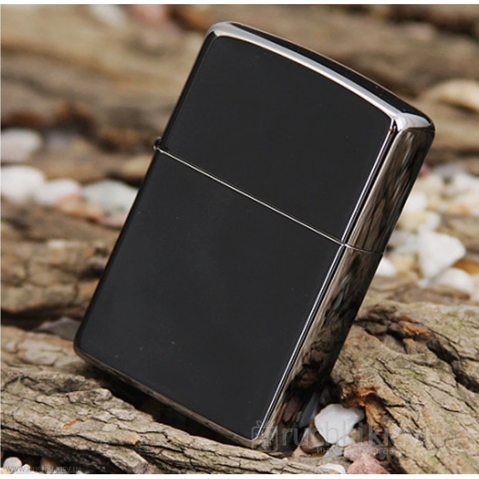 Siyah Zippo Çakmak