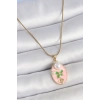 316L Çelik Gold Renk Zincir Pembe Mineli Oval İncili Çiçek İşlemeli Portre Model Kadın Kolye