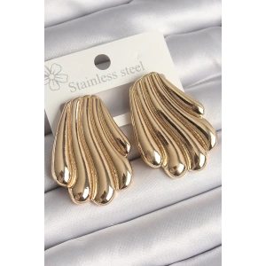 Pirinç Gold Renk İşlemeli İstirdye Model Kadın Küpe