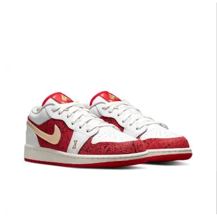 Nike Air Jordan 1 Low SE Spades