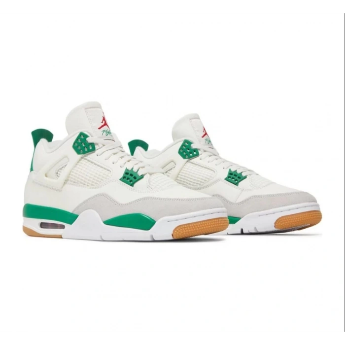 Nike Air Jordan 4 Retro SP Pine Green