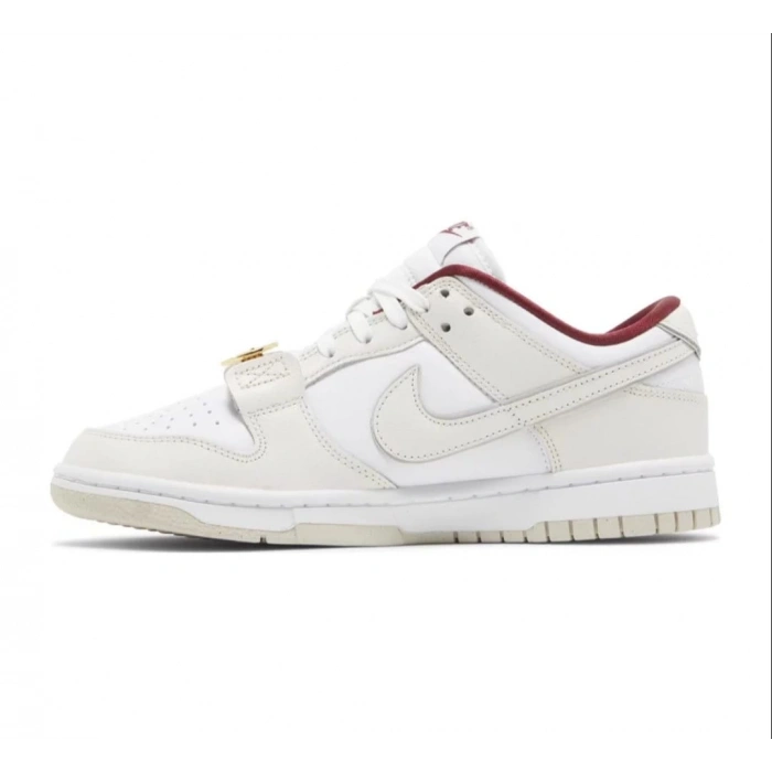 Nike Dunk Low SE Just Do It White Phantom