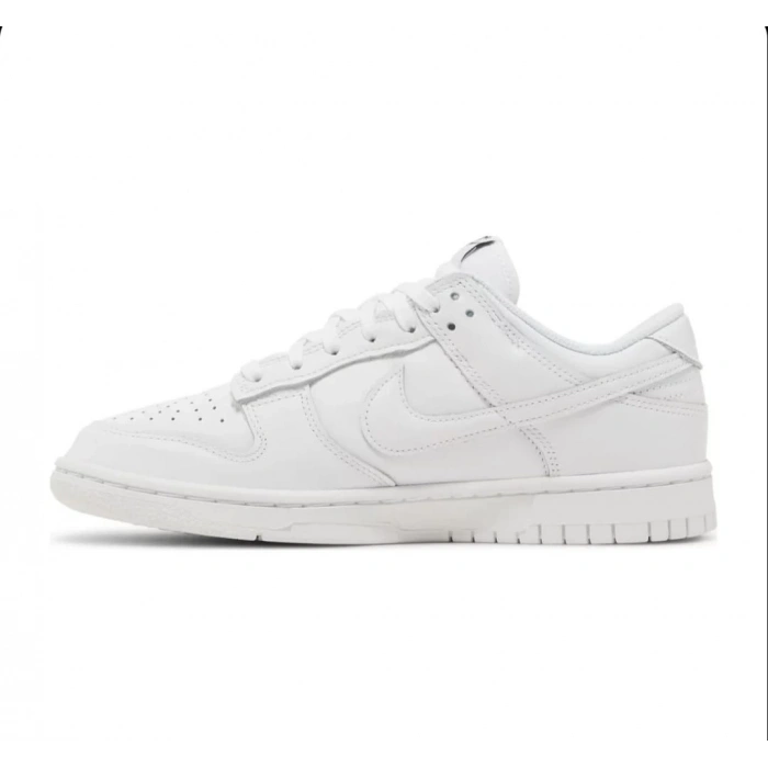Nike Dunk Low Triple White
