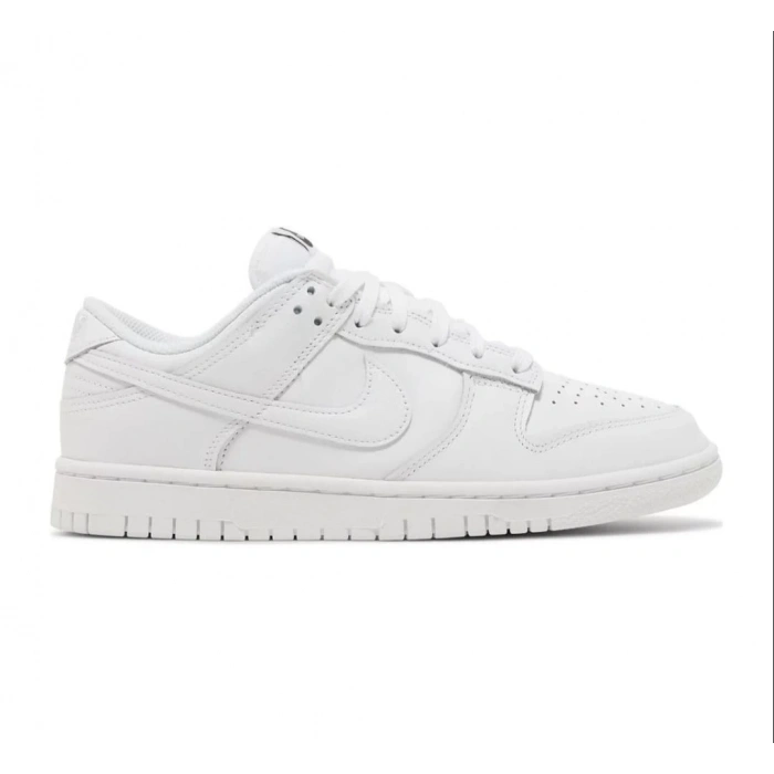 Nike Dunk Low Triple White