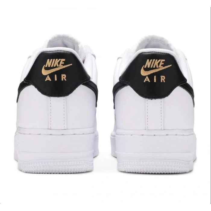 Nike Air Force 1 07 Essential White Black