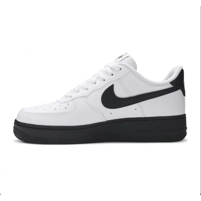 Nike Air Force 1 Low White Black Sole