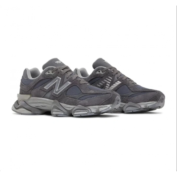 New Balance 9060 Magnet