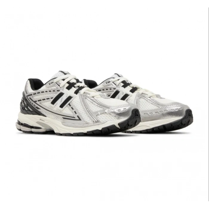 New Balance 1906R Silver Metallic Black