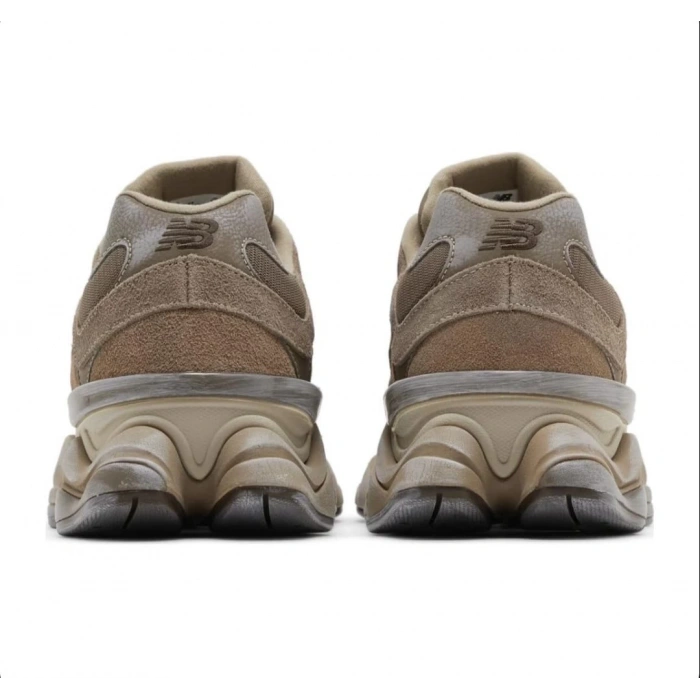 New Balance 9060 Mushroom
