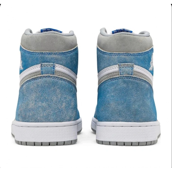 Nike Air Jordan 1 High Hyper Royal