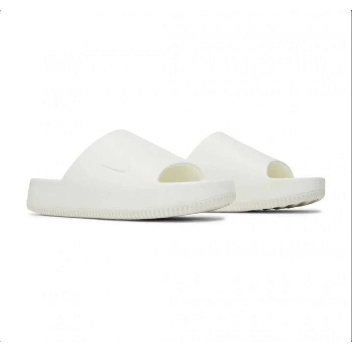 Nike Calm Slide sail