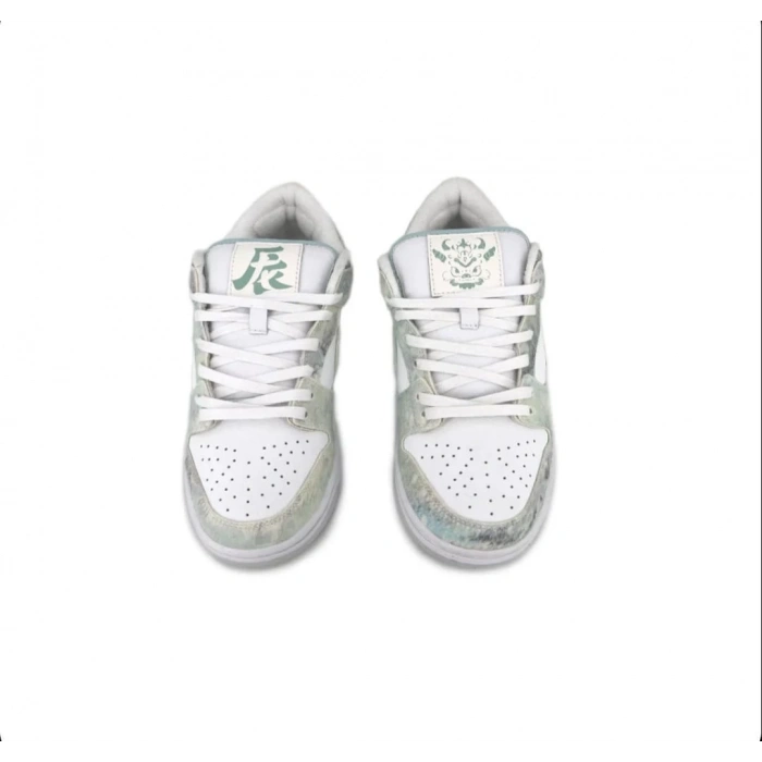 Nike Dunk Low CNY Year of The Dragon 2024