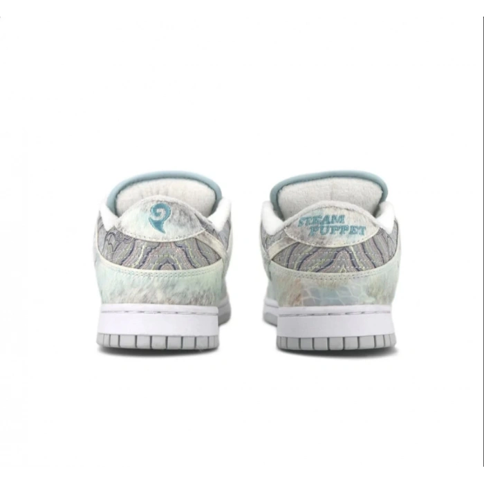 Nike Dunk Low CNY Year of The Dragon 2024