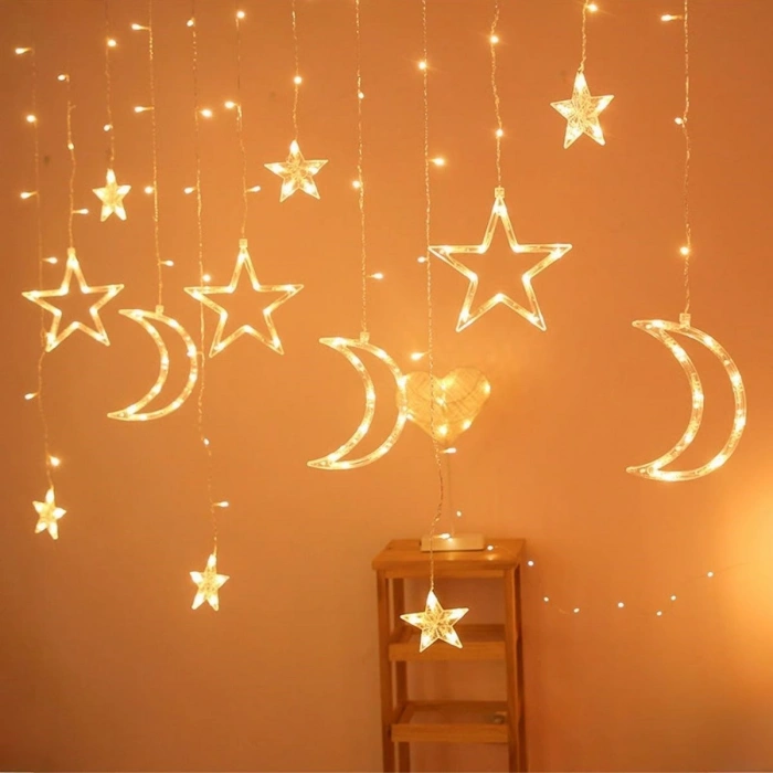 Ay ve Yıldız Figürlü Kumandalı 12 Sarkıtlı 120 LED Dekor Işık – Dekoratif Ortam ve Masaüstü Aydınlatması (5263)