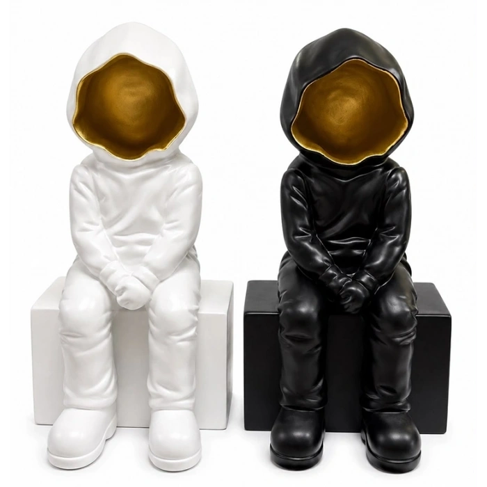 Dekoratif Polyester Oturan Astronot Biblosu Alk5302